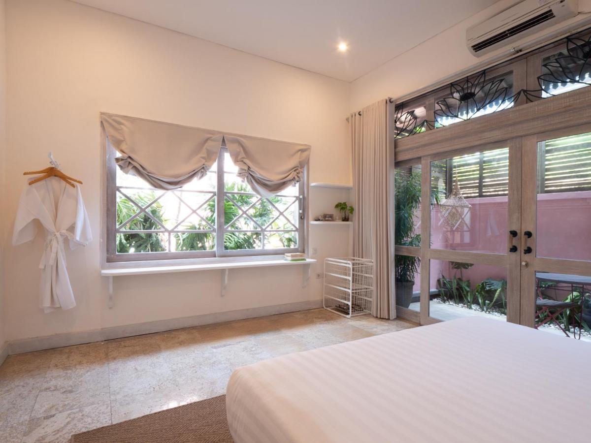 Kresna By The Sea By Kresna Hospitality Hotel Seminyak Kültér fotó